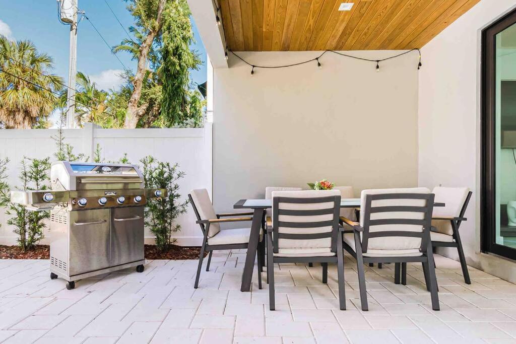 Luxury Paradise Walk To Las Olas -5 Mins To Beach Fort Lauderdale Extérieur photo